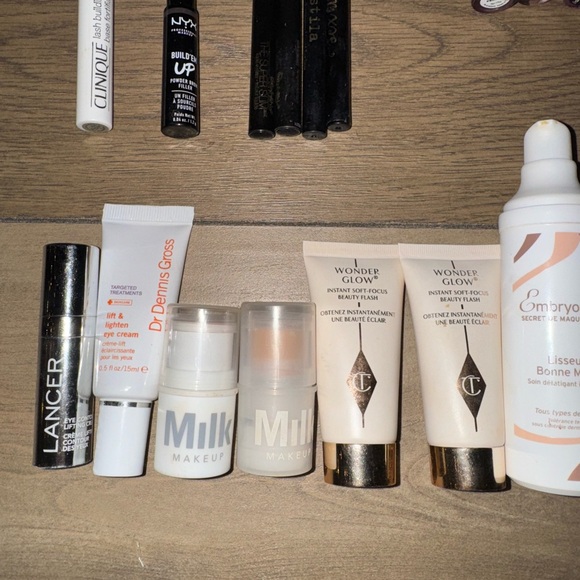 Assorted Makeup Collection - Picture 2 of 10